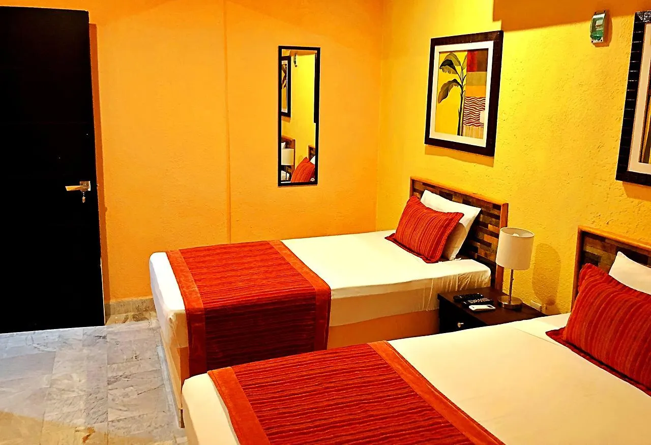 **  קנקון Hotel Versalles Suites מקסיקו