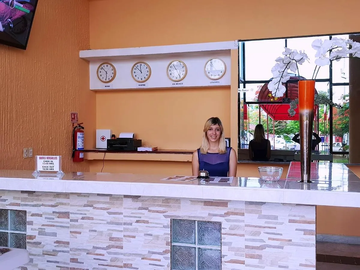 Hotel Versalles Suites Cancun