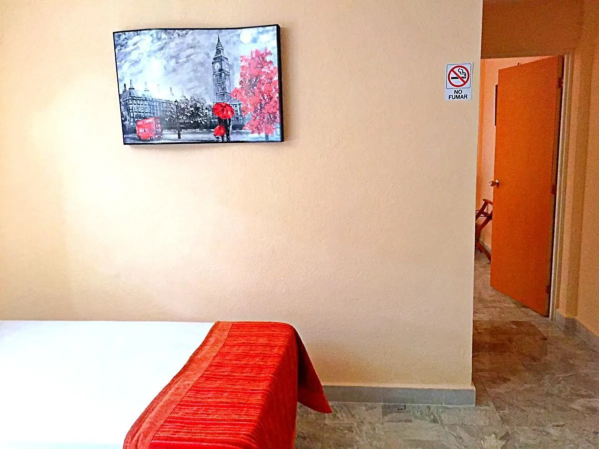 Hotel Versalles Suites Cancun
