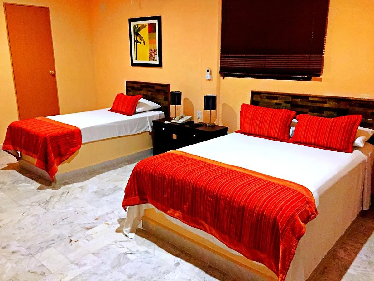 Hotel Versalles Suites Cancun