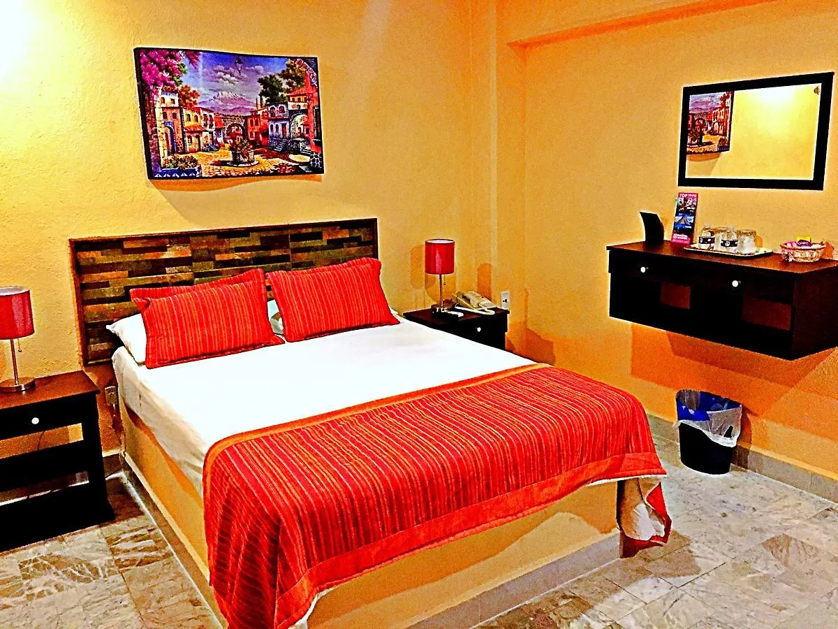 Hotel Versalles Suites Cancun 2*,  Mexico