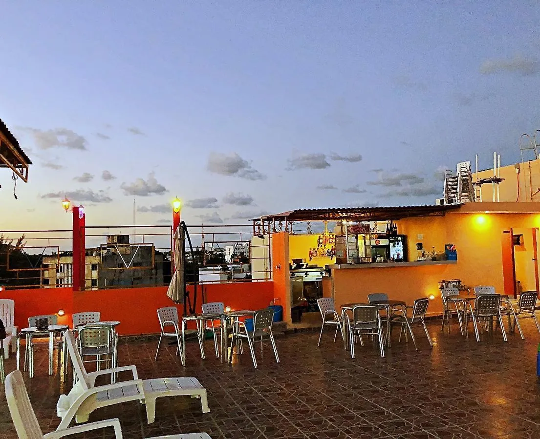 Hotel Versalles Suites Cancun