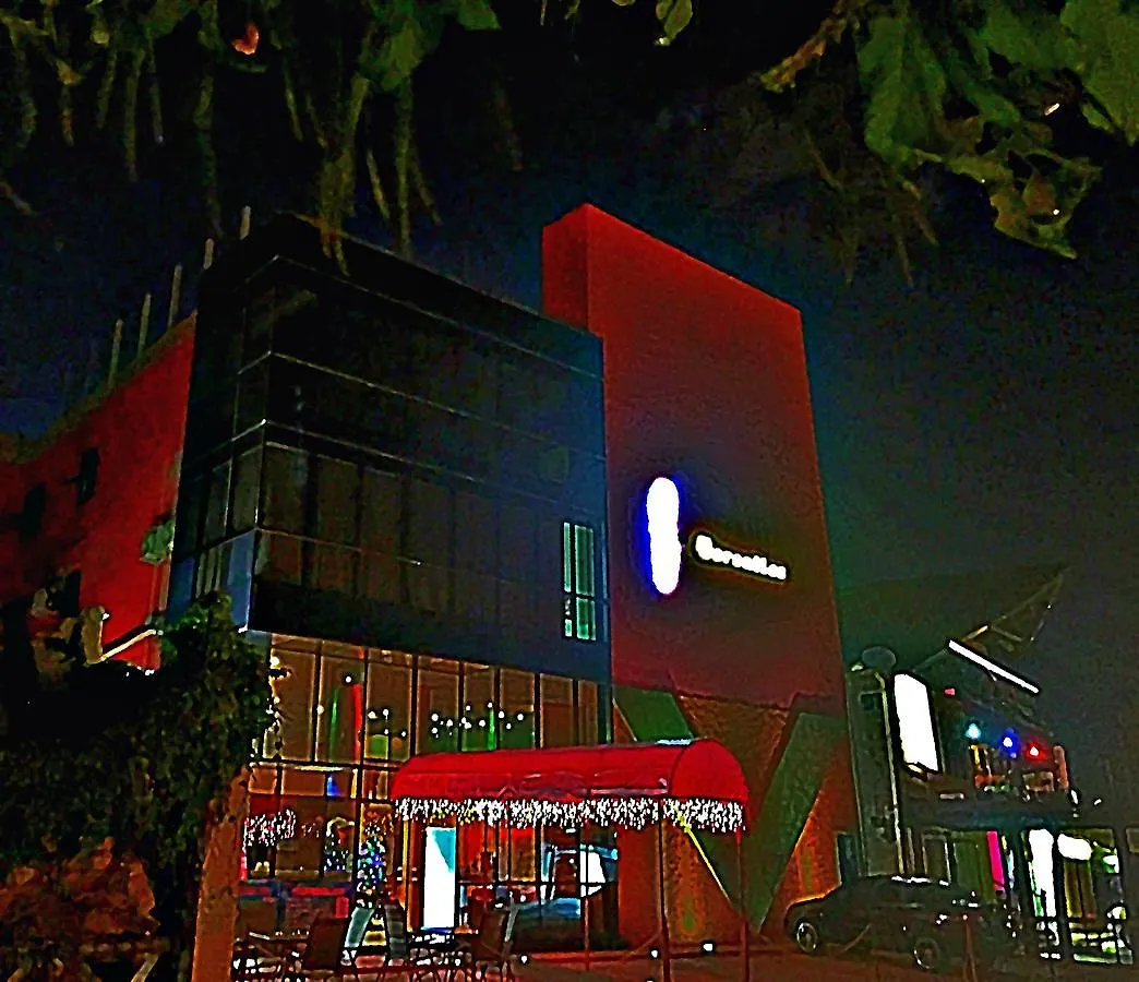 Hotel Versalles Suites Cancún 2*,  Mexiko